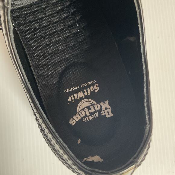 Dr. Martens  Gabe SoftWair Black Leather Brogue Oxford Men’s Sz 7 / EU 39 - Picture 12 of 13